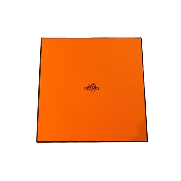 Authentic Hermes Empty Box 7” X 7” X 1.5” with Dust Bags Bundle Of 4 - Picture 2 of 5